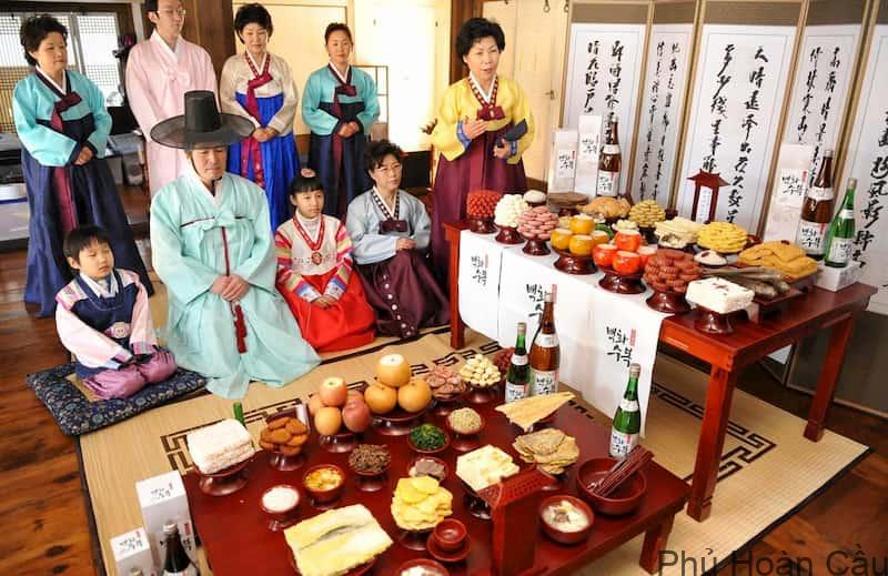 Các ngày lễ của Hàn Quốc tính theo cả lịch âm và dương